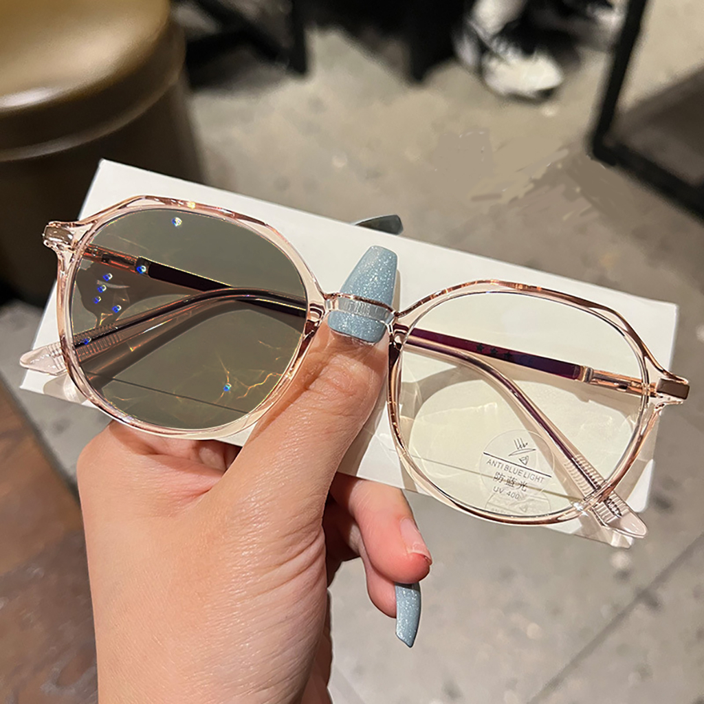 แว่นสายตาสั้นปรับแสง รุ่น Auto3 Photochromic.bluefilter  เลนส์เปลี่ยนสีได้เมื่อออกแดดมีให้เลือก5สี ไม่รวมอุปกรณ์