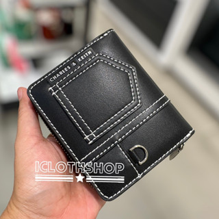 CHARLES &amp; KEITH : Anthea Contrast-Trim Zip Around Wallet  Item No. CK6-10681101 กระเป๋าสตางค์ใบสั้น