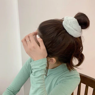 ยางรัดผมสุดน่ารัก ขนกำมะหยี่ เครื่องประดับ มีให้เลือกหลากหลายสี (1อัน)