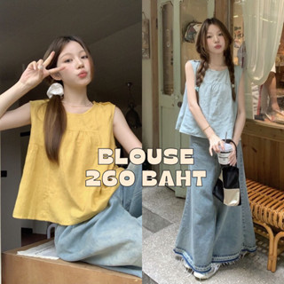พร้อมส่ง เสื้อblouseคอกลมแขนกุดสีเขียวและสีเหลือง ดีเทลมีกระดุมสีทองเหลืองที่ไหล่หนึ่งฝั่งถอดได้ มีเย็บระบายเล็กๆช่วงอก