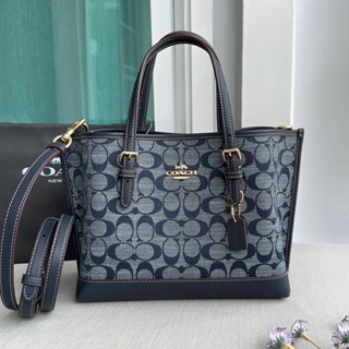 ✴️แท้ 💯% กระเป๋า Coach Mollie Tote 25 In Signature JACQUARD CH228