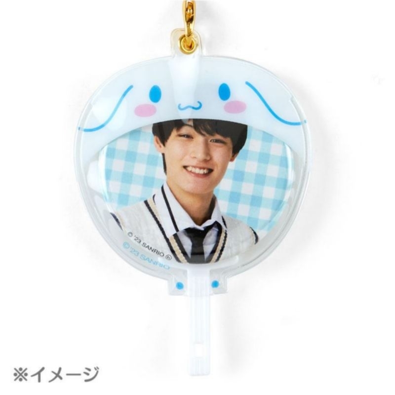 พร้อมส่ง พวงกุญแจใส่เข็มกลัด ซองใส่เข็มกลัด ลาย Sanrio ฮิตใส่เข็มกลัดรูปศิลปินไอดอลกันค่ะ สินค้านำเข้าจากญี่ปุ่นแท้