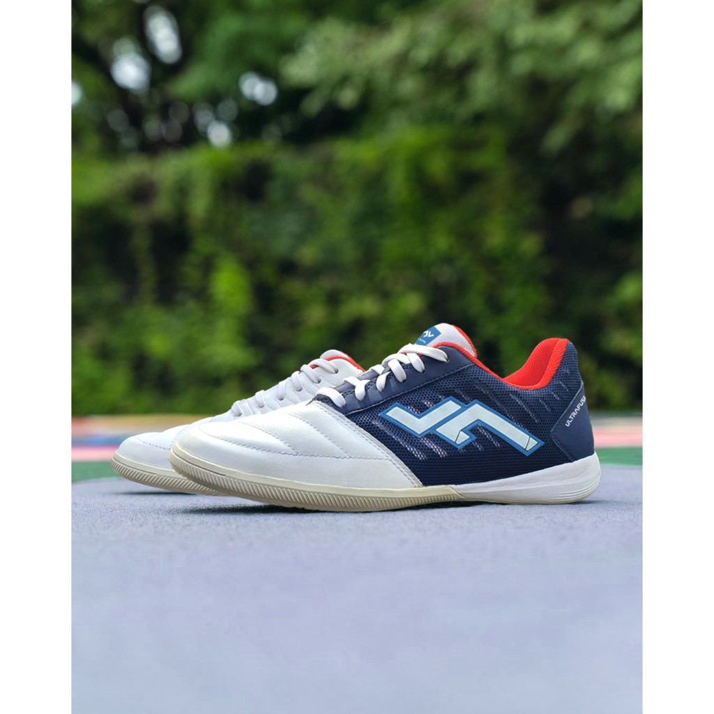 รองเท้าฟุตซอลตัวท็อปหนังลูกวัว แบรนด์น้องใหม่ลิขสิทธิ์แท้จากอินโดนิเซีย Zethro Sports รุ่น Alfa V3