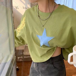 [พร้อมส่ง] Starry top - Mooonbeam.co - เสื้อลายดาว แขนยาว สีเขียว