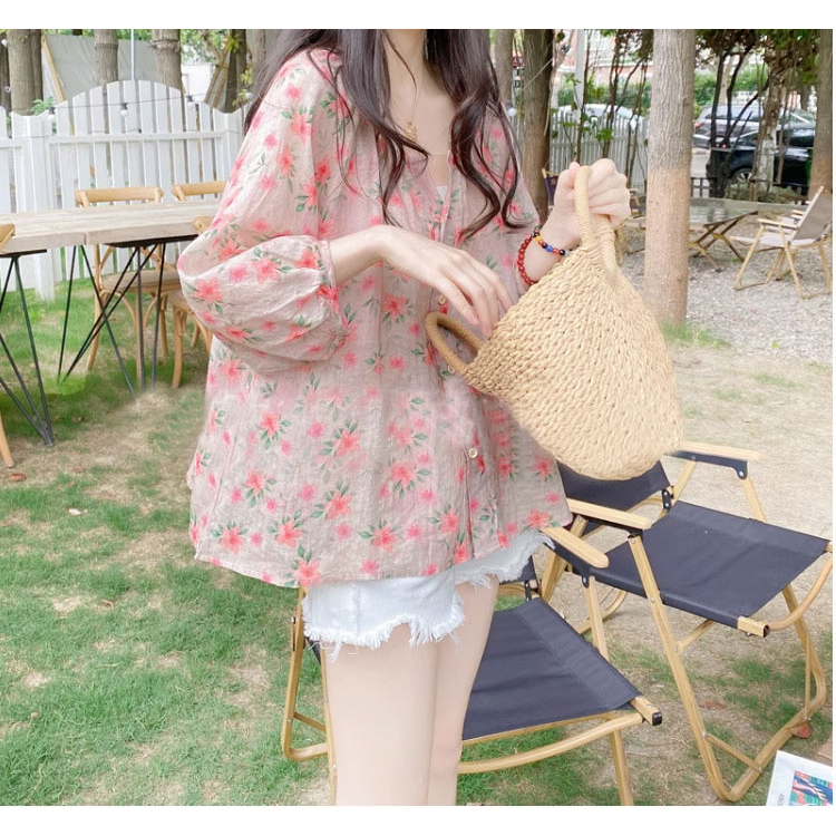 พร้อมส่ง PB3005 เสื้อเชิ้ตลายดอกคอปกแขนยาวผู้หญิง เสื้อแฟชั่นเกาหลีย้อนยุค ผ้านิ่มมาก ทรงหลวม