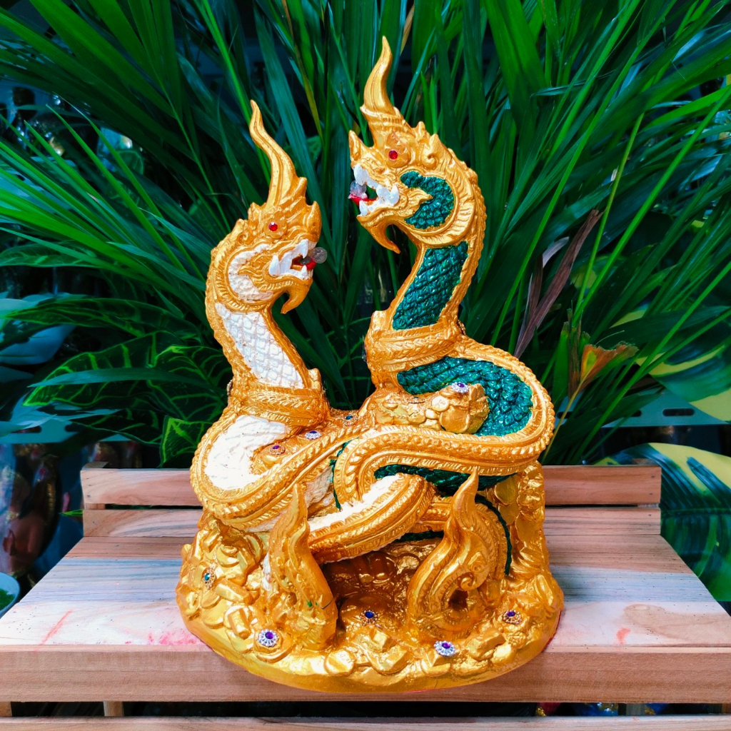 (พีพีเค)นาคานาคีคู่บารมีประทับบนกองสมบัติ สีขาว-เขียว สูง12นิ้ว เสริมความรักคู่ครองเจริญก้าวหน้าในหน้าที่การงานทั้งสองคน