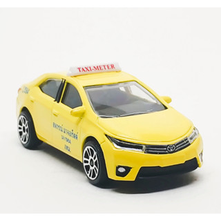 Majorette Toyota Corolla Altis - Thai Taxi Light Yellow ล้อ D5S Scale 1/61 (8cm) ไม่มี package