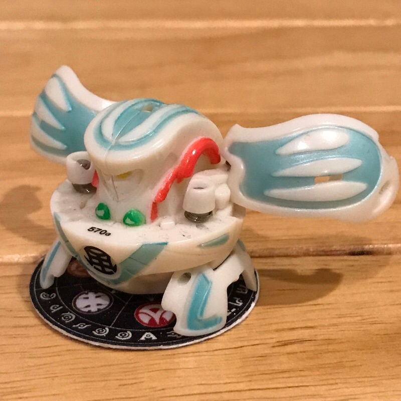 Bakugan Battle Brawlers B2 Green Ventus Monarus บาคุกันแฟรี่ลมสีมุก ขนาดบี2