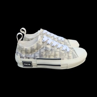 dior​ sneakers size 37  รองเท้า  มือสอง​ สภาพดี