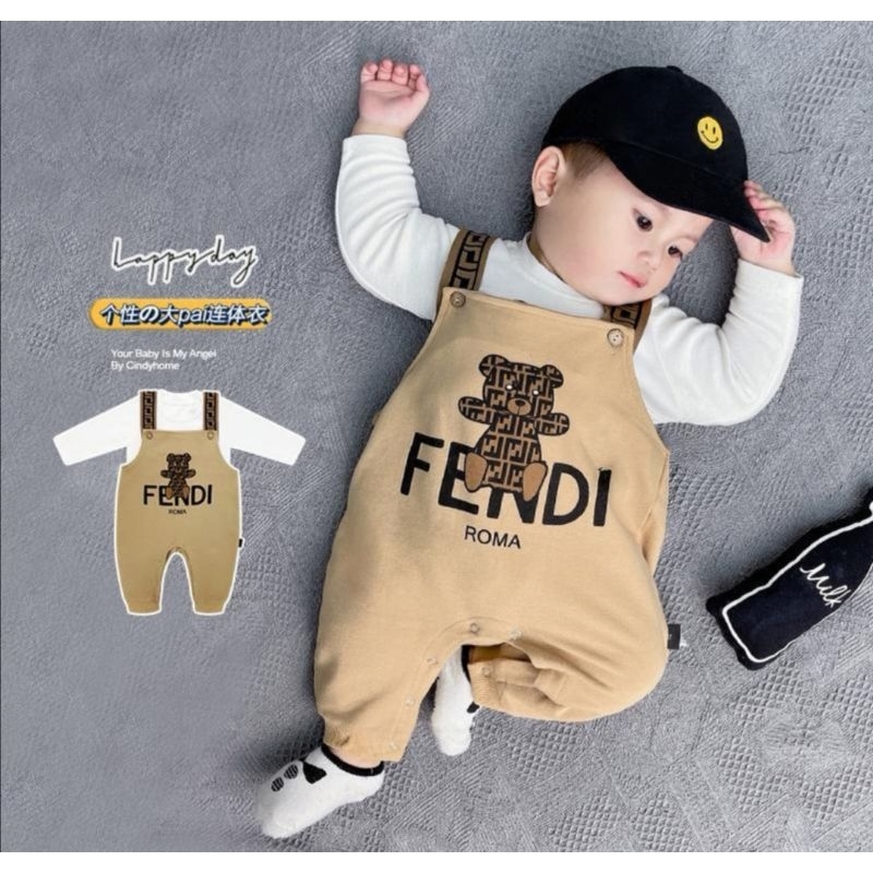 พร้อมส่ง!! เสื้อผ้าเด็กเอี๊ยม Fendi