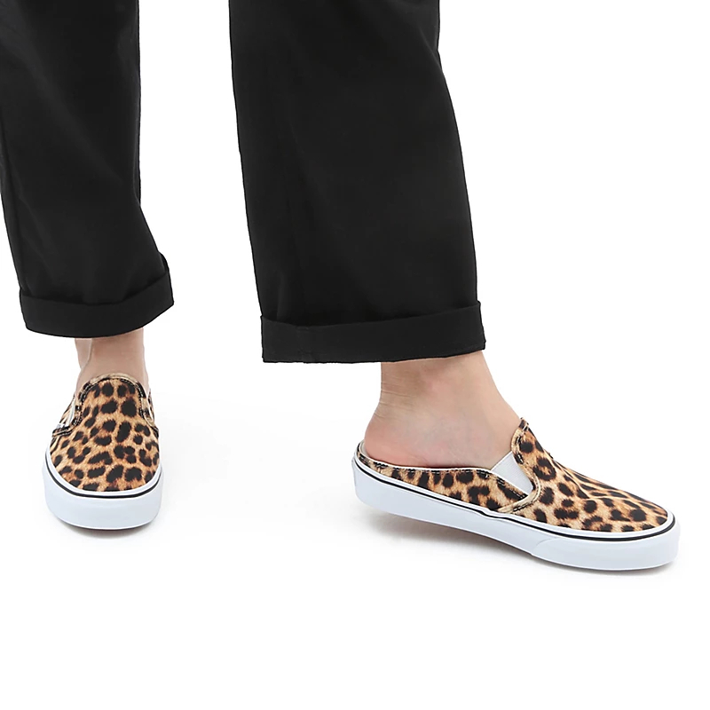 VANS CLASSIC SLIP-ON MULE - LEOPARD รองเท้า ผ้าใบ VANS ชาย หญิง