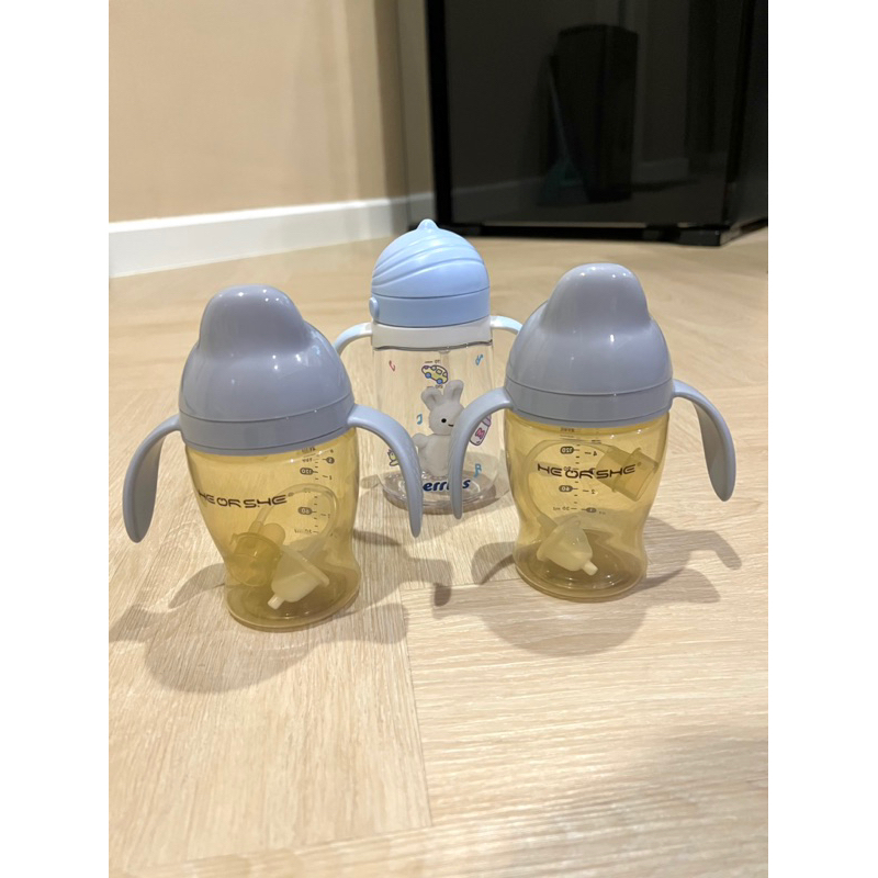 แก้วหัดดื่ม Heorshe มือสอง (ทั้งset แถม แก้วหัดดื่ม Merries new)