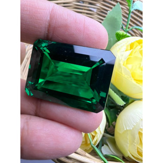 Lab emerald 20x27mm green  1 pieces