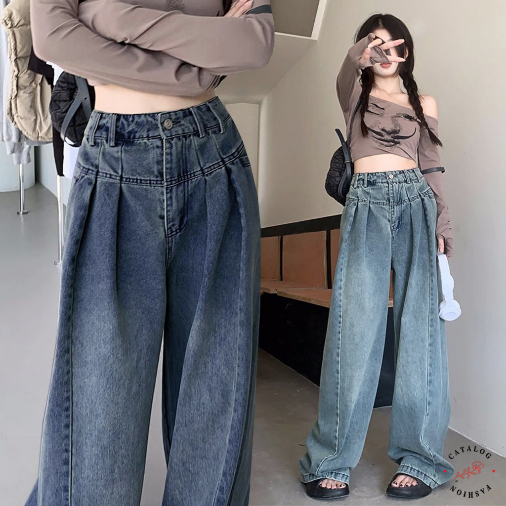 ꕥCatalog Fashionꕥ กางเกงยีนส์ขายาว ทรงใหญ่เท่ๆ 2 สี จีบหน้า แต่งกระเป๋าหลอก
