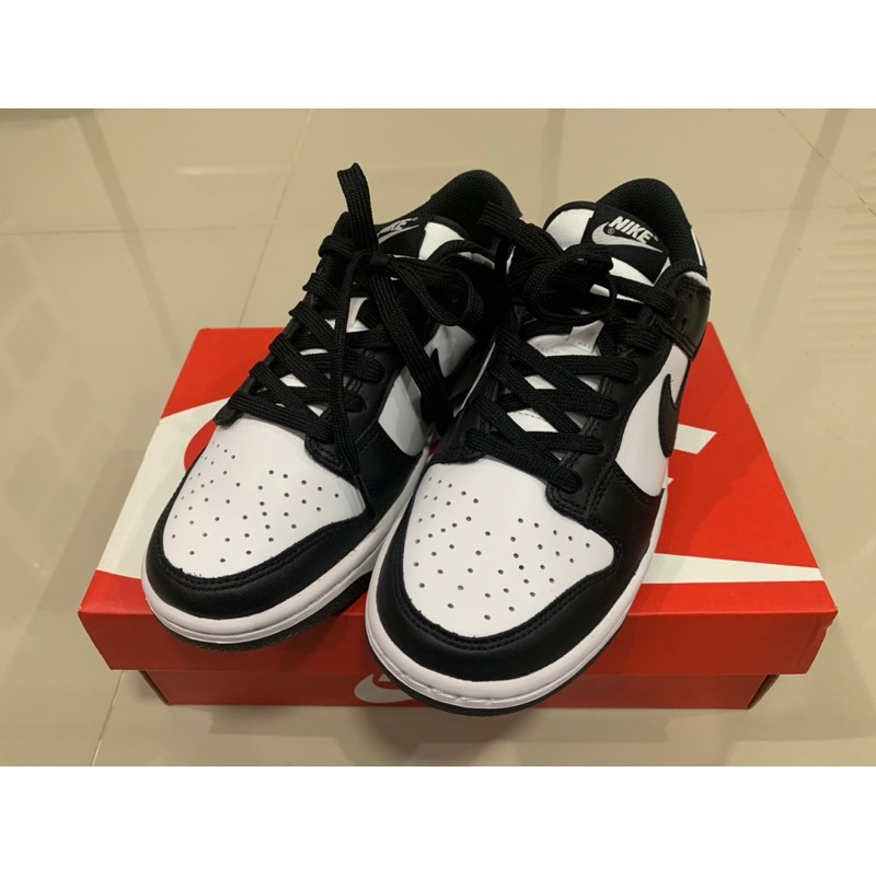 Nike Panda Dunk Low แท้