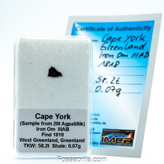 อุกกาบาต เหล็ก Cape York Meteorite ชิ้นเล็ก พร้อมใบรับรอง จาก Germany #4 หนัก 0.07 กรัม