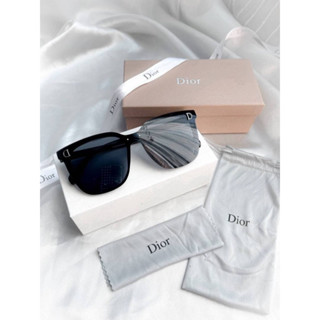 แว่นตากันแดด Dior รุ่นใหม่ หน้าทรงไหนใส่ก็สวย+พร้อมกล่อง