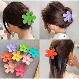 [พร้อมส่งในไทย] กิ๊บติดผมแฟชั่นเกาหลีดอกไม้ ขนาด 4x7 cm. Flower colorful Clip กิ๊บหนีบผมรวบผม สไตล์เกาหลี สีพาสเทล