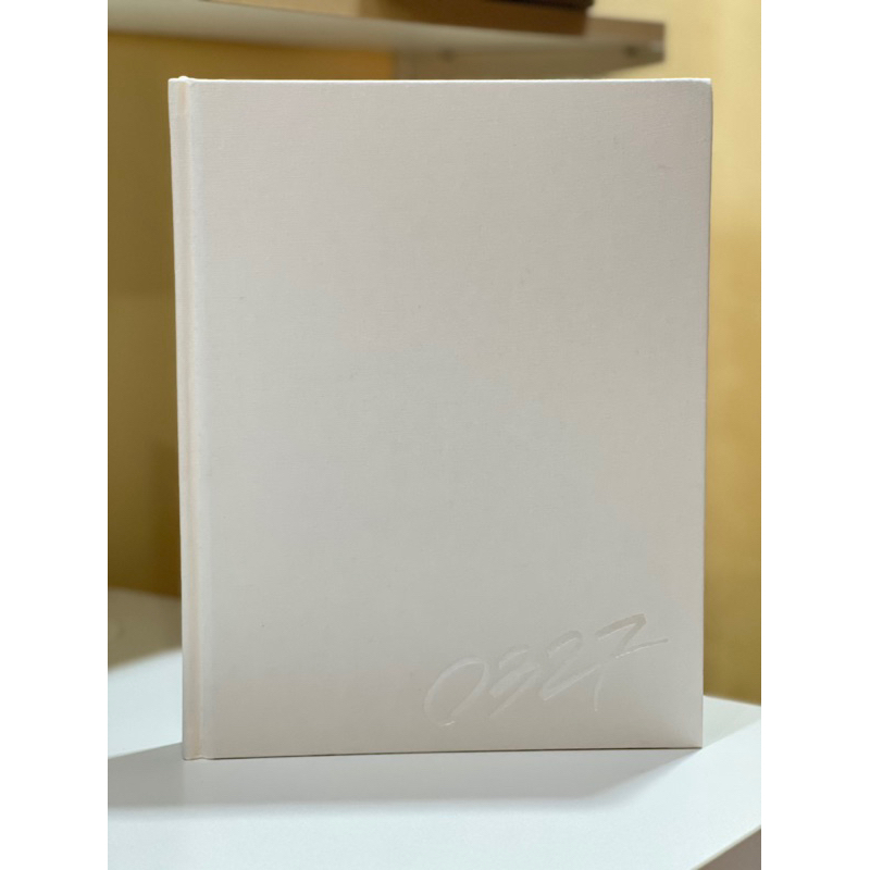 พร้อมส่ง‼️Photobook #Lisa 0327 vol.2