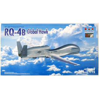 โมเดลประกอบ Platz Hobby 1/72 AC-4 U.S.A.F. Unmanned Aerial Vehicles RQ-4B Global Hawk