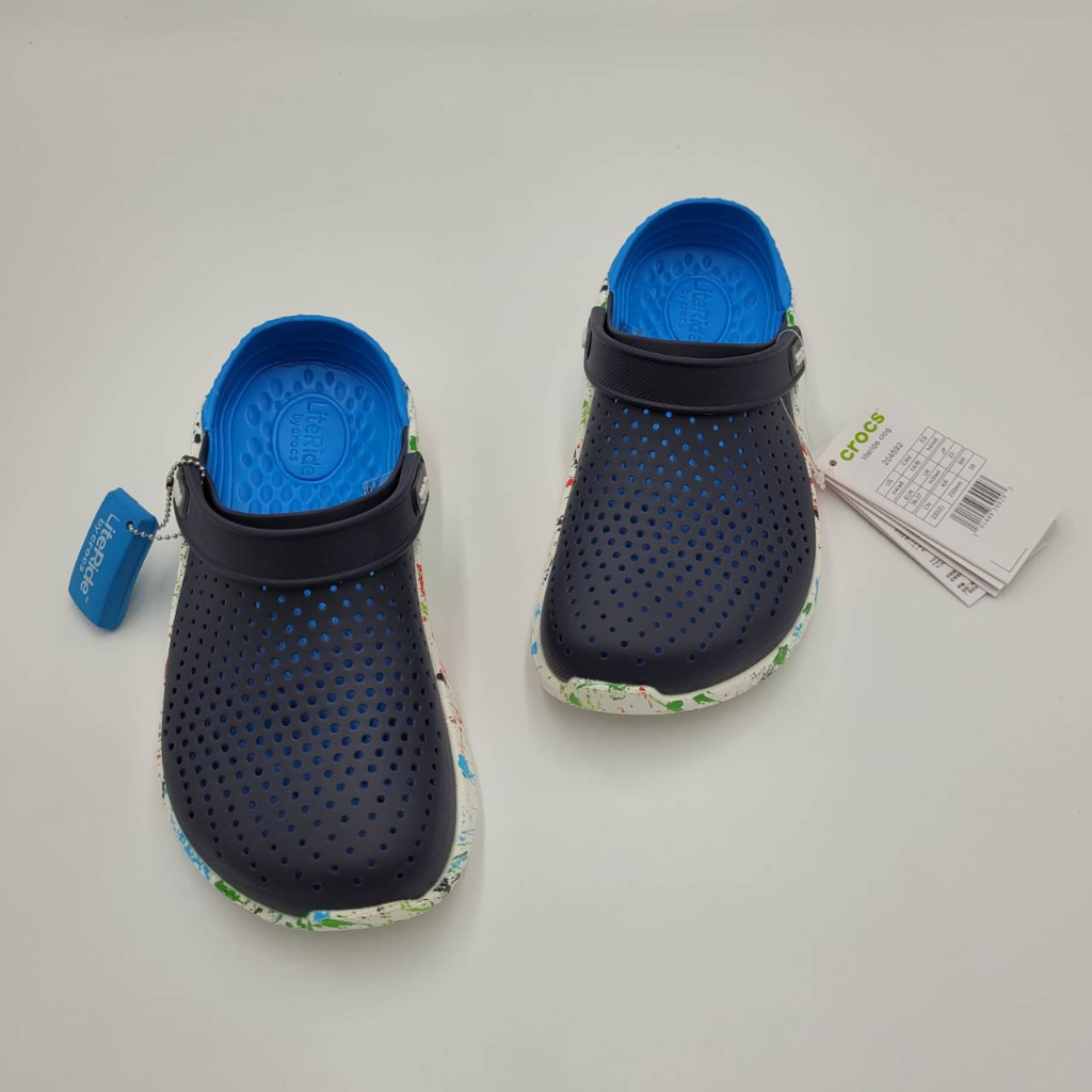 รองเท้าลำลองแฟชั่น สไตล์ Crocs LiteRide Graphic Clog
