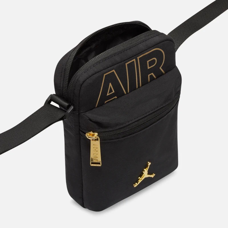 Jordanกระเป๋าสะพายไหล่ปรับได้ กระเป๋าสะพายไหล่Portable Messenger Bag Chest Bag