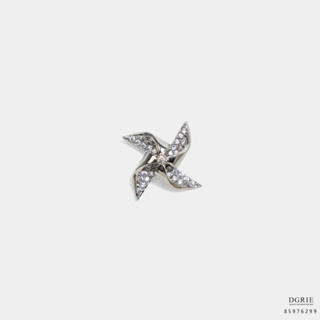 Silver Wind Turbine Sparkle Brooch-เข็มกลัดกังหันลมสีเงิน