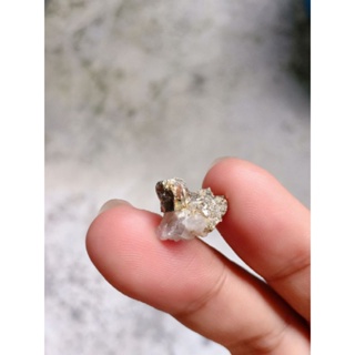 Pyrite with quartz | ไพไรต์ + ควอตซ์ ✨เพชรหน้าทั่ง "ทองคนโง่" หินธรรมชาติ หินสะสม