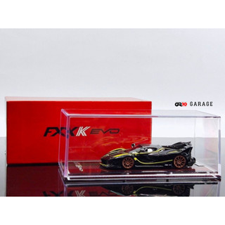 FXX-K EVO Super Racing White,black,metallic red 1:64 (AMA64)