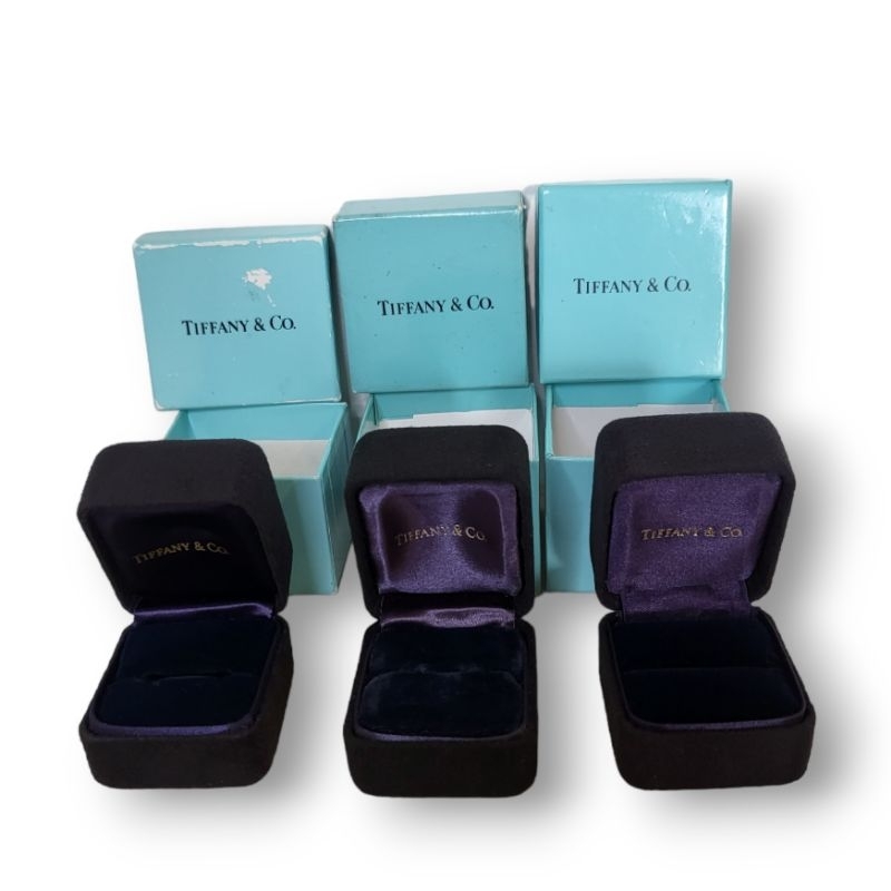 กล่องแหวน Tiffany&Co สีดำ ใบเล็ก พร้อมกล่องนอก (K2-K4)