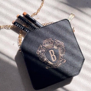 แบรนด์แท้ Bobbi Brown Crossbody Bag สินค้า VIP Gift