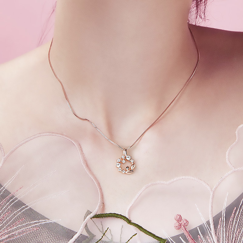 nnjew สร้อยคอ รุ่น Chrysanthemum Flower Necklace สี Rose รูปที่ 5