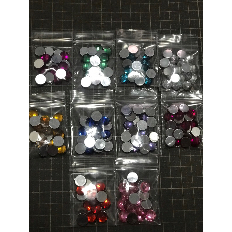 KHMรหัส01พลอยกลมฐานเรียบขนาด 10 มิล 20ชิ้น ราคา 14 บาท