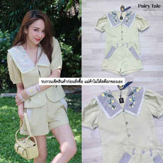 Set เสื้อคอปกปักลายดอกไม้