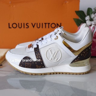 พร้อมส่ง รองเท้า Louis Vuitton  size 37 ถ่ายจากสินค้าจริง อุปกรณ์ครบ