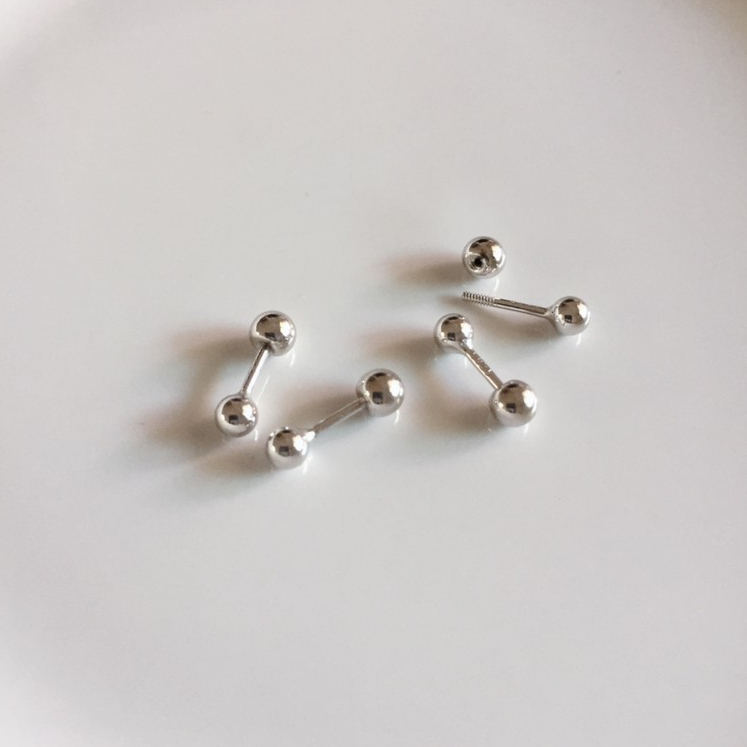 143-littlegirl gifts-Mini ball จิวเงินแท้s925 รูปหมุดกลม(ราคาต่อชิ้น)