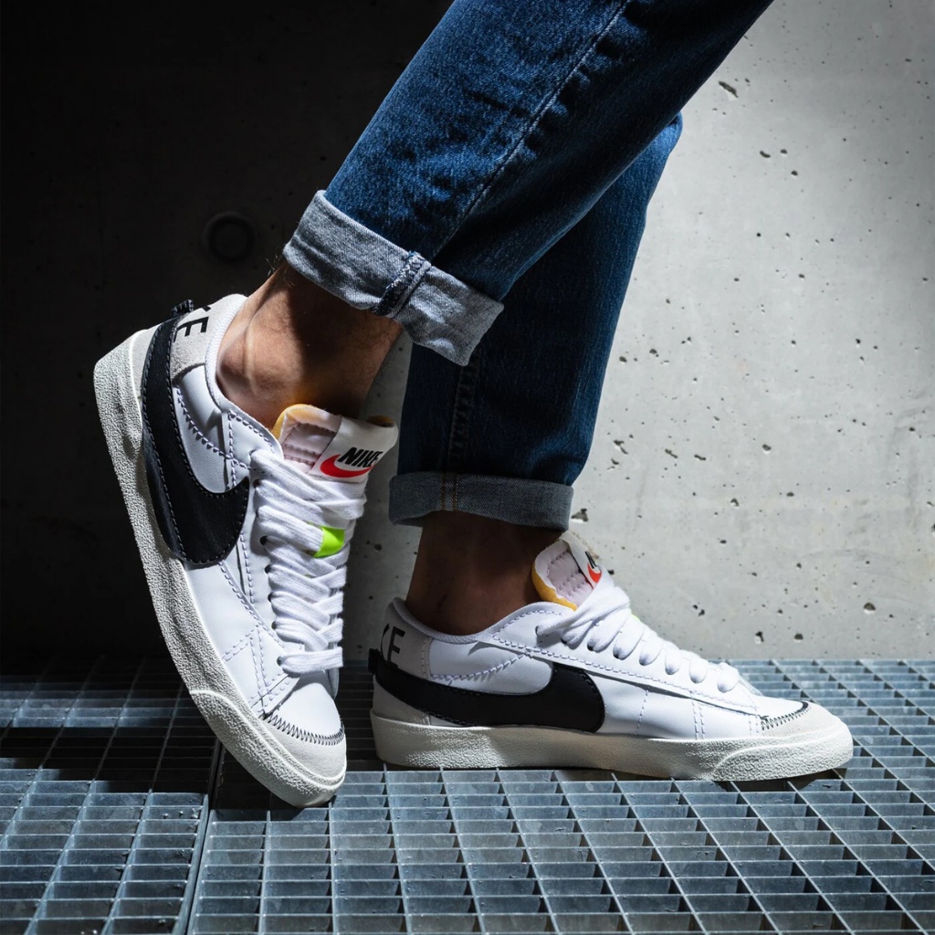 NIKE حذاء رجالي Blazer Low 77 Jumbo — صورة 4