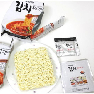 มาม่าเกาหลี Omori Kimchi Ramen 160g รสกิมจิ โอโมริ กิมจิสตูรามยอน 오모리김치