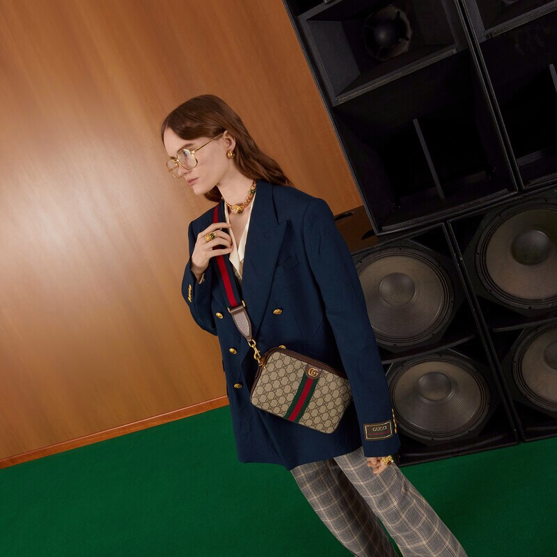 กระเป๋าสะพายคลาสสิกของผู้ชาย gucci ใหม่จัดส่งจากฝรั่งเศส/กระเป๋าสะพาย Ophidia GG