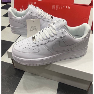 รองเท้าผ้าใบ nike Air Force 1 สีขาว พร้อมกล่อง