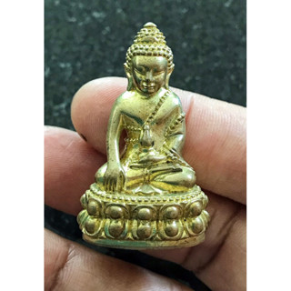 พระกริ่งธงชัยสิทธิโชค เนื้อทองชนวนเจ้าสัววัดกลางบางแก้ว ปี 2560  สมเด็จธงชัย วัดไตรมิตรวิทยาราม  ไม่มีกล่อง
