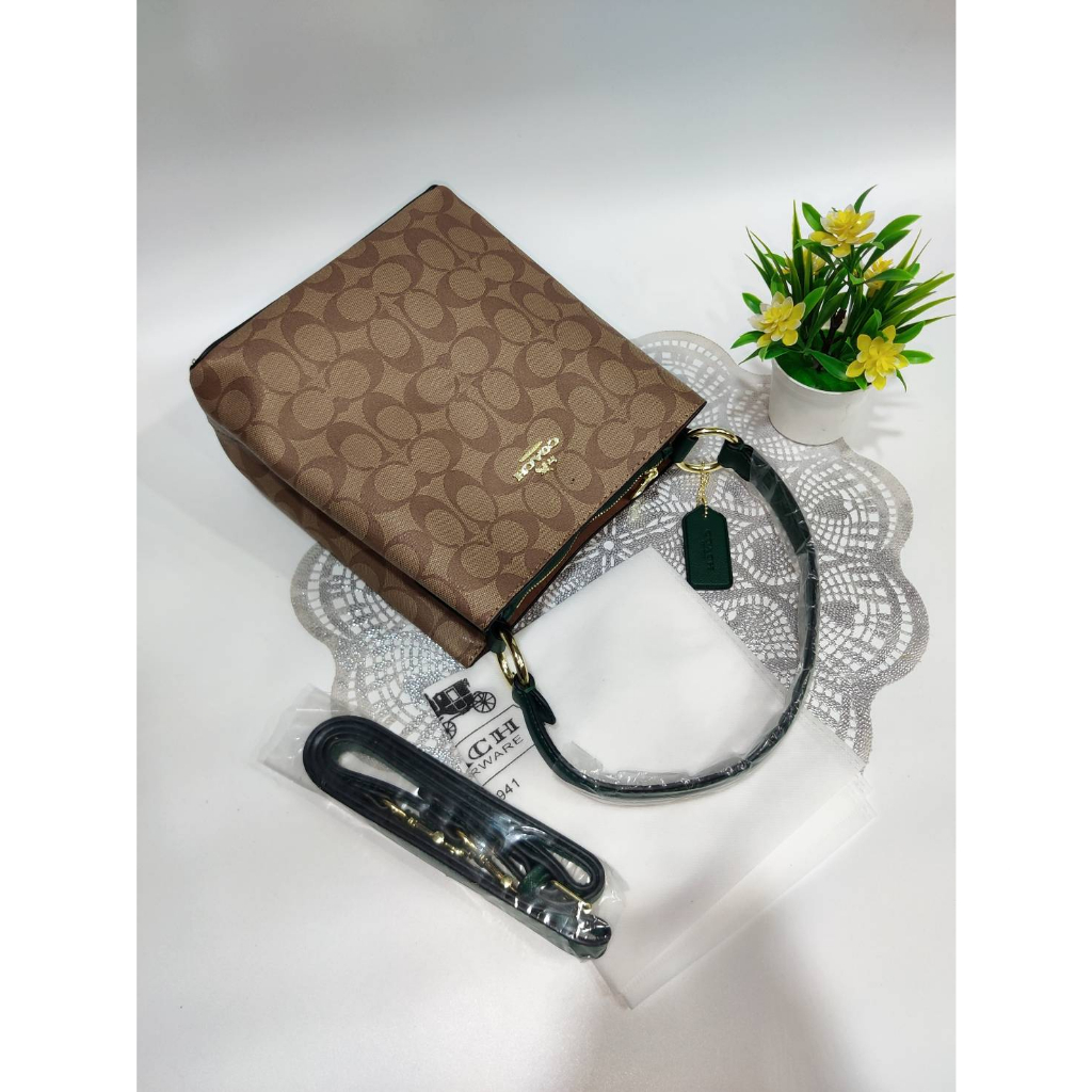 กระเป๋าผู้หญิง กระเป๋าสะพายและถือ กระเป๋าขนาด 10 นิ้ว ใส่ของได้เยอะ สินค้าถ่ายจากสินค้าจริงเหมือนตามภาพเลยงานสวย