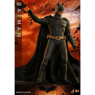 Hot Toys – MMS595 - Batman Begins - 1/6th scale Batman Collectible Figure &lt;Exclusive&gt;