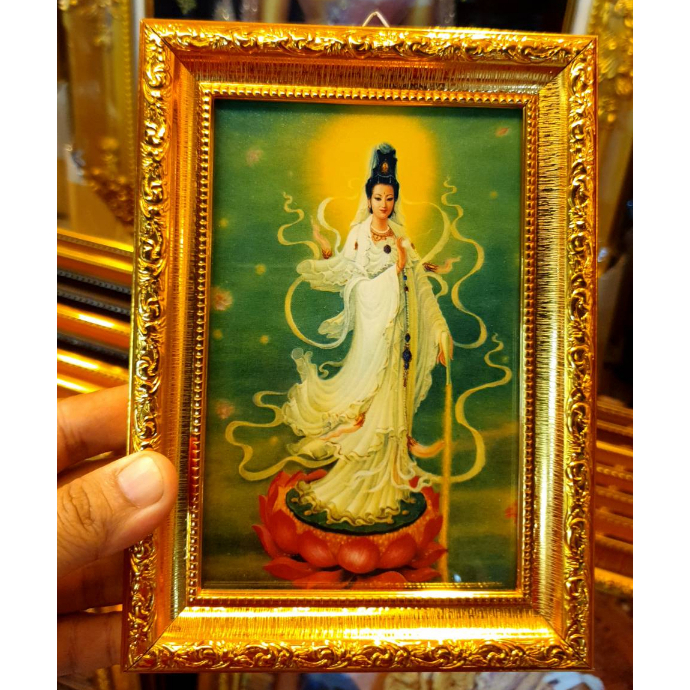 กรอบรูป เจ้าแม่กวนอิม ขนาด13x19 ซม.