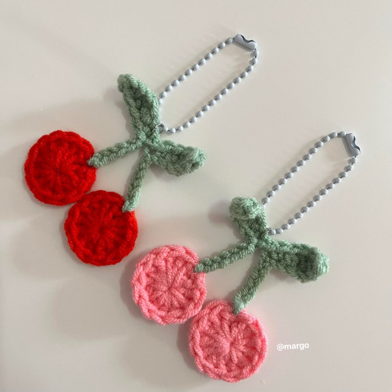 Cherry keychain พวงกุญแจเชอร์รีไหมพรม