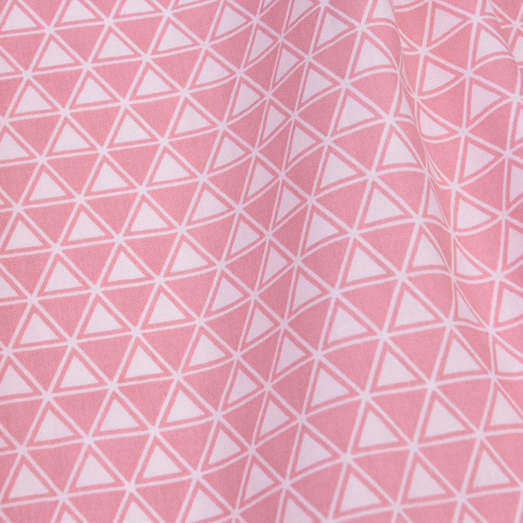 ผ้าคอตตอน 100% ทอทวิล ผ้าเมตร พิมพ์ลายดอกไม้ หน้ากว้าง 1.6 เมตร