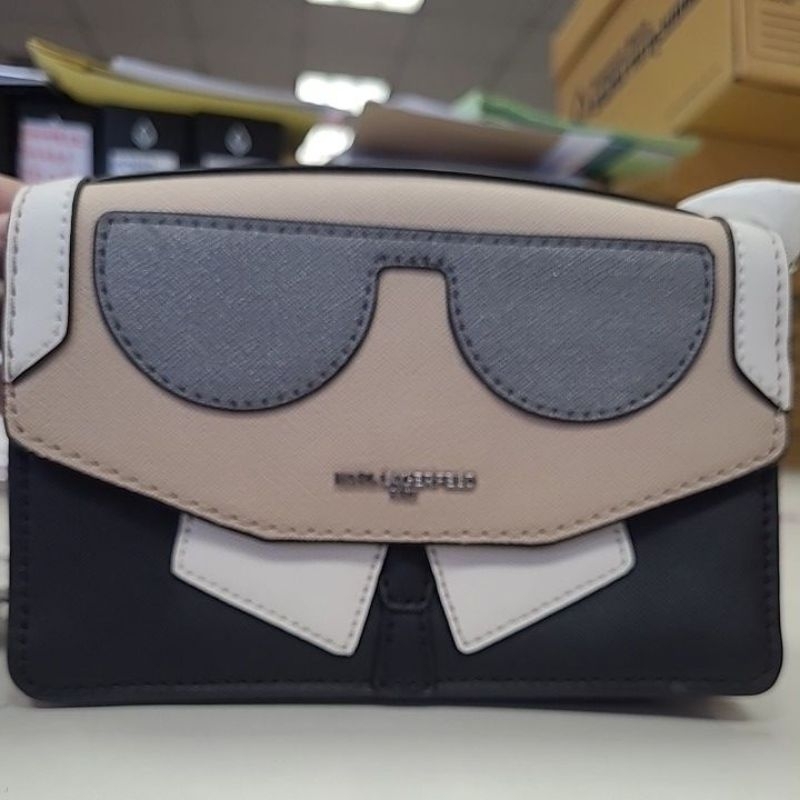 กระเป๋า Karl Lagerfeld