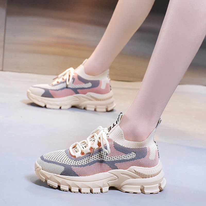 LGShoes แนะนำ รองเท้าผ้าใบแฟชั่นผญสไตล์เกาหลีเกาใจ รองเท้าพื้นหยักพื้นหนาเสริมบุคลิกภาพน้ำหนักเบาพื้นนุ่มสวมใส่สบาย