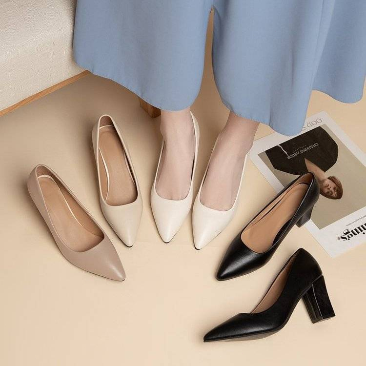 👠สปอตสินค้า👠 ส้นหนาหัวแหลม รองเท้าส้นสูงแฟชั่น สวย เหมาะกับการทำงาน การท่องเที่ยว ไซส์35-42