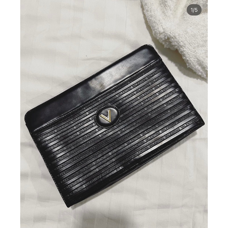 กระเป๋าถือ VALENTINO